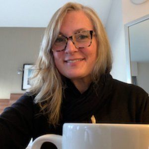 Meet your Posher, Kari